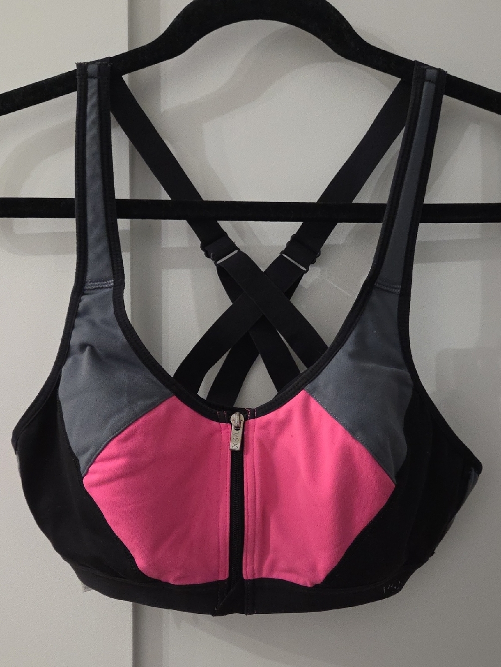 Victoria's Secret VSX Sport Women’s Front-Zip Sports Bra - Pink/Gray/Black